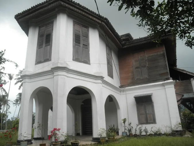 rumah asal raja bilah