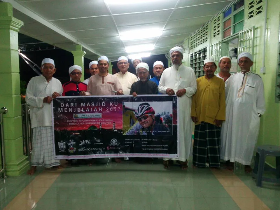 masjid pantai remis