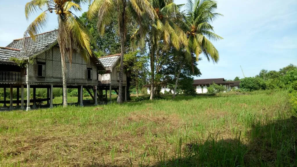Kubu Dato Maharajalela Semakin Dipenuhi Semak Samun