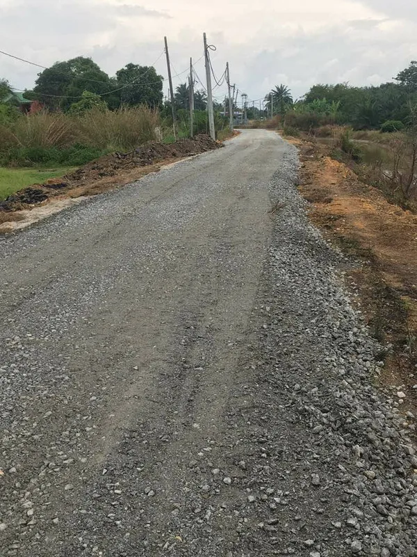 Jalan Raya Getah Di Teluk Intan Adalah Yang Pertama Di Malaysia