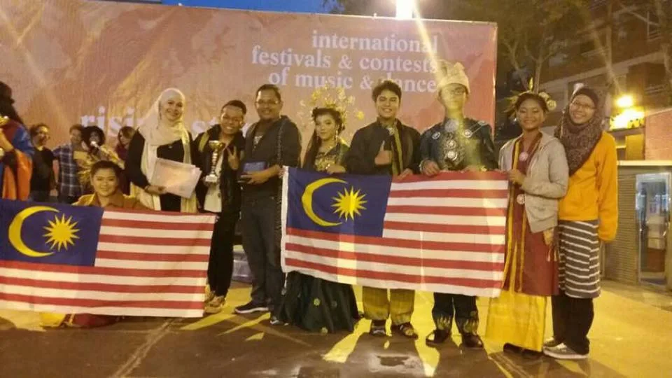 Sekolah Perak Memenangi Hadiah Utama Festival Seni Di Barcelona