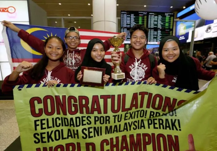 Sekolah Perak Memenangi Hadiah Utama Festival Seni Di Barcelona