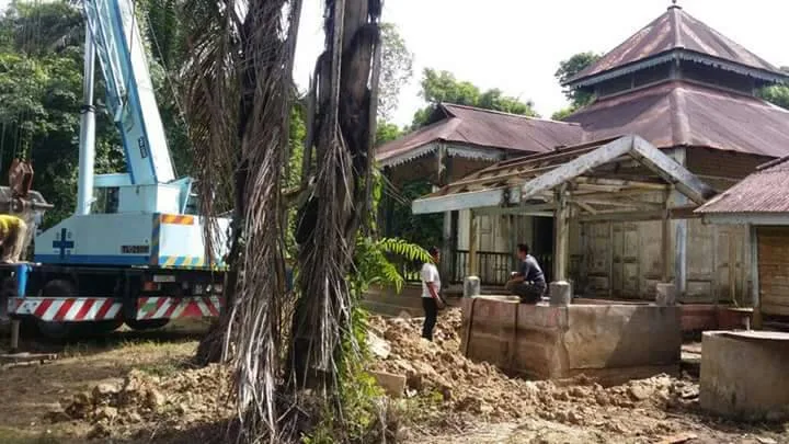 masjid tua Kampung Teluk Memali