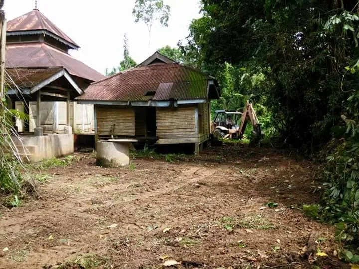 masjid tua Kampung Teluk Memali