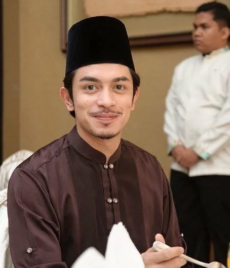 Kisah Menteri Besar Perak Ke 4 Pernah Bekerja Sebagai Pemandu