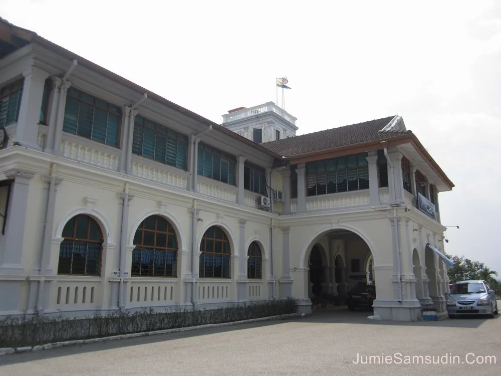 Kisah Rumah Residen British Di Bukit Kerajaan, Kuala Kangsar