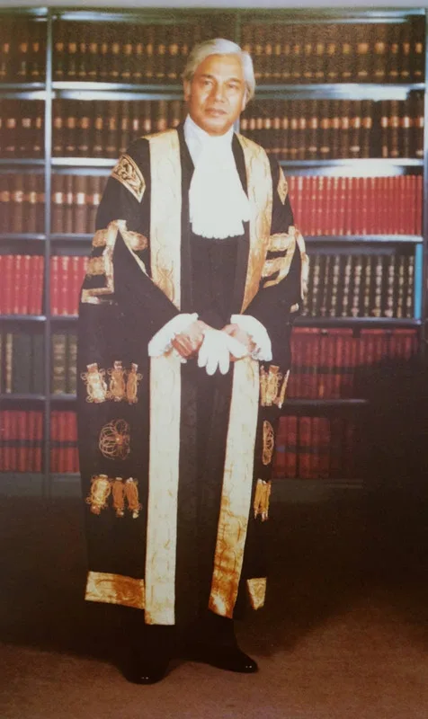 sultan azlan shah