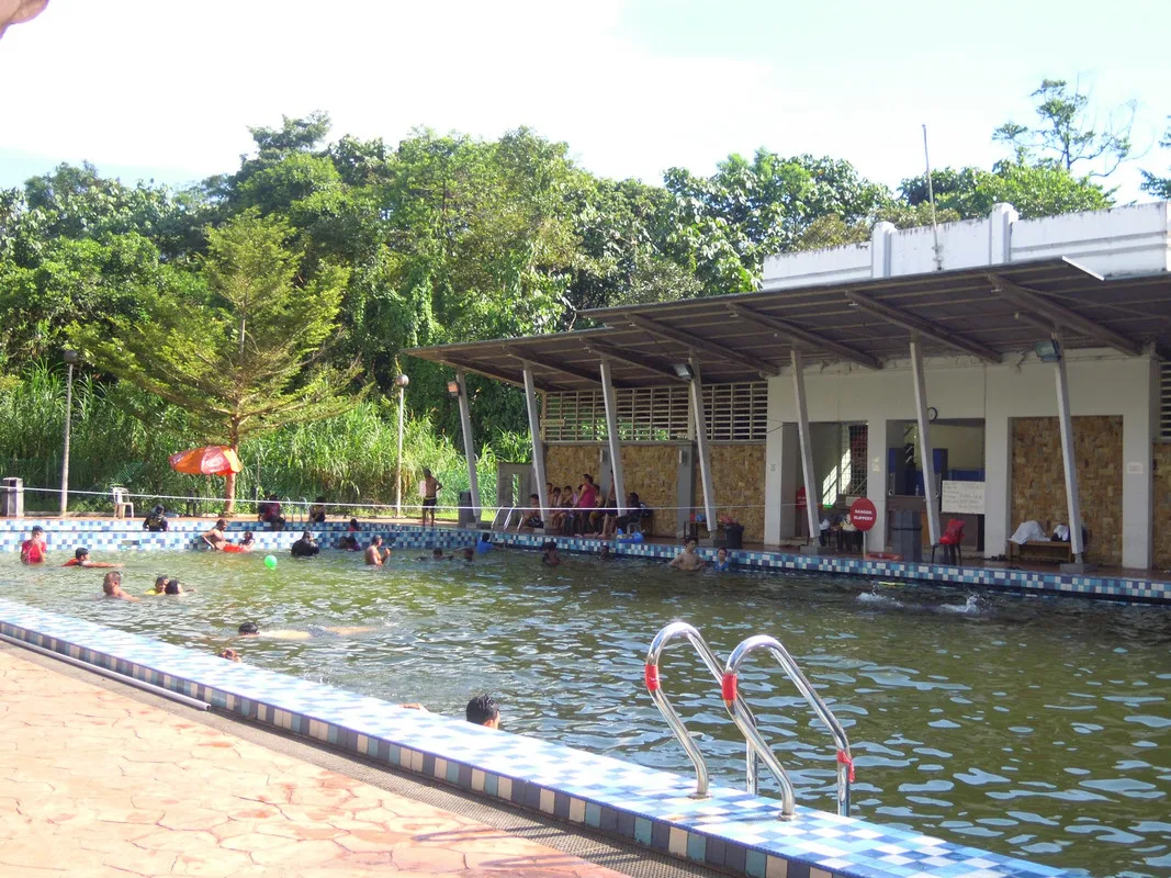 Kolam Renang Pertama Di Malaysia Ada Di Taiping