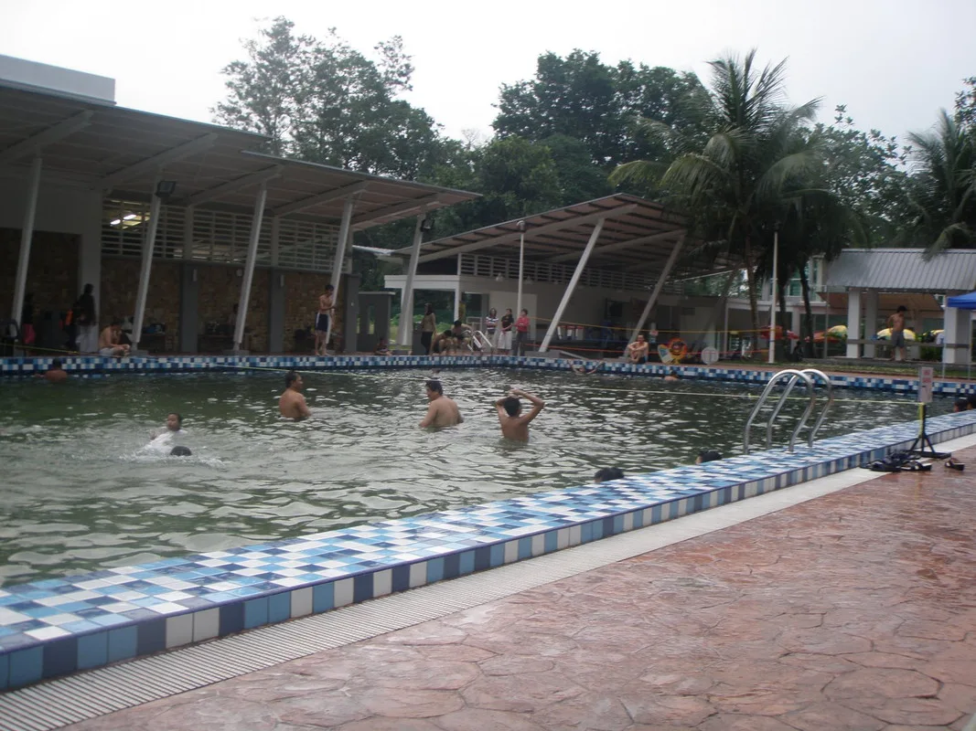 Kolam Renang Pertama Di Malaysia Ada Di Taiping