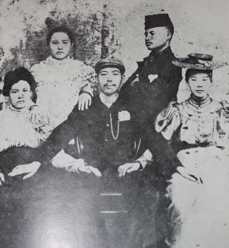 Makam Isteri Raja Reman Terakhir Di Pengkalan Hulu