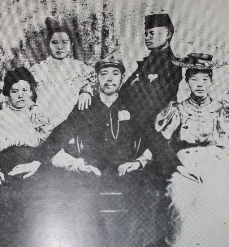 Istana Singgah, Istana Kayu Lebih 100 Tahun Di Pengkalan Hulu