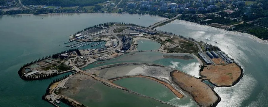 2. Marina Island