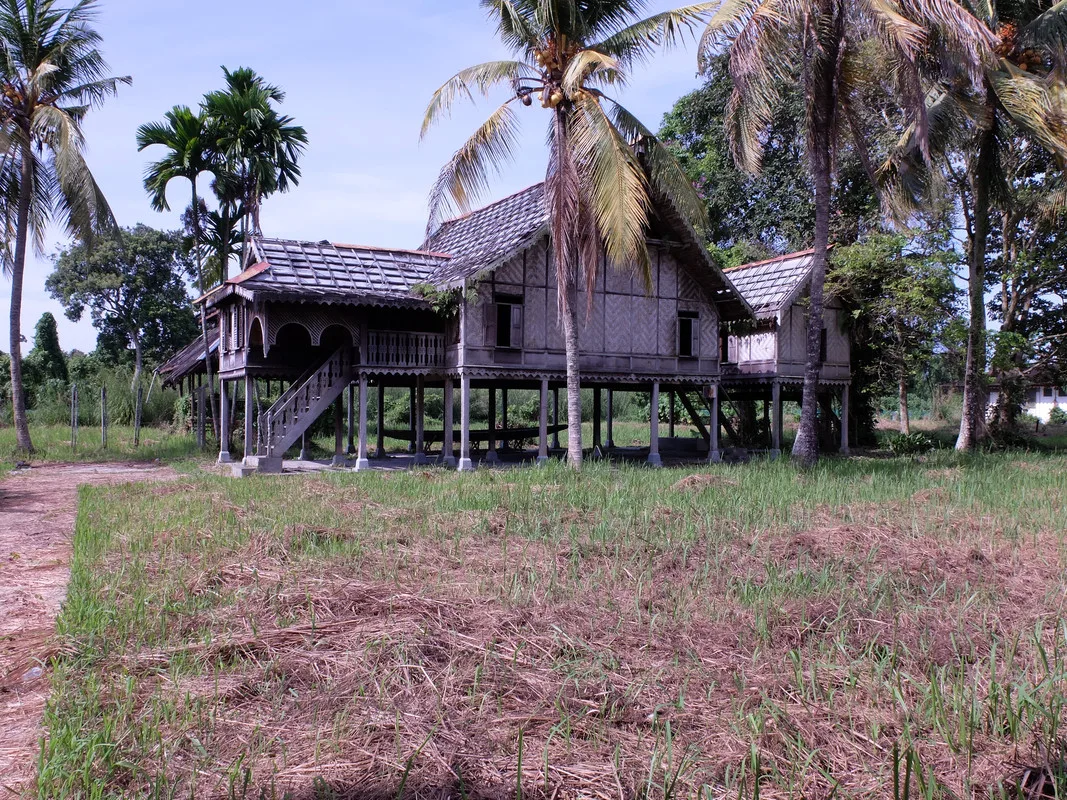 rumah replika maharajalela