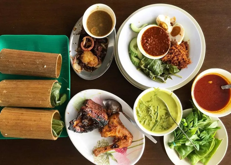nasi bamboo sungkai