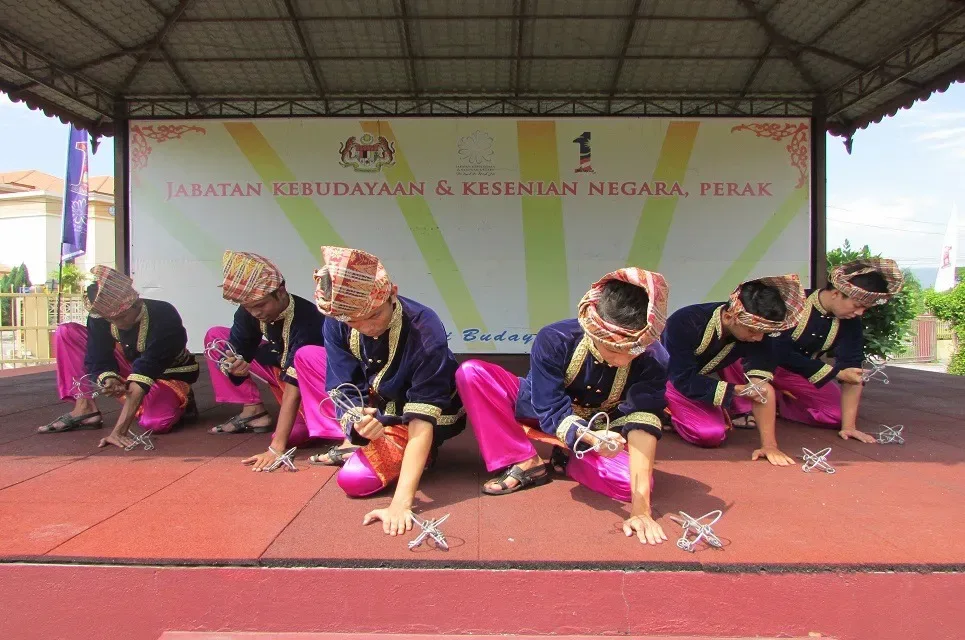 Dabus Dance, The Warrior Dance of Perak