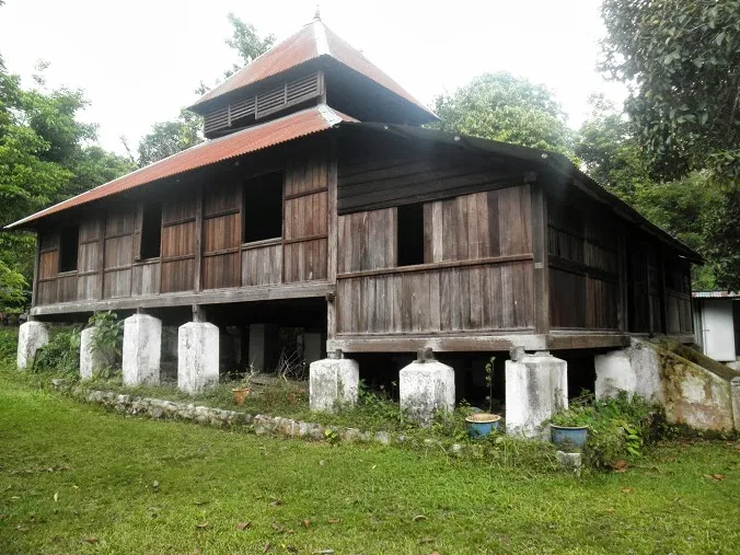 Papan Mosque