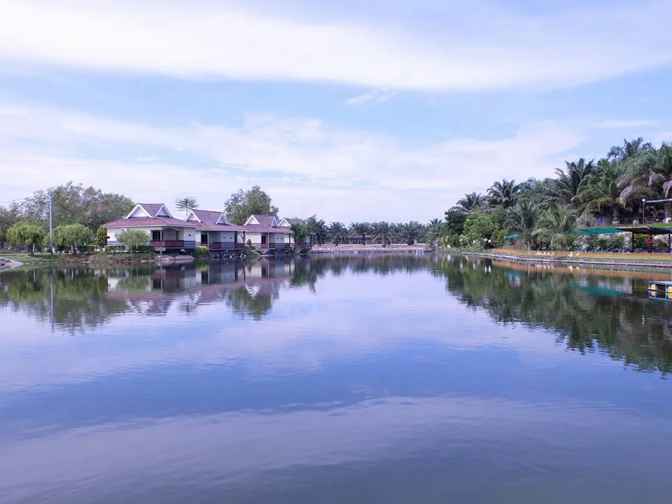 Malaysia's First Duck-Themed Holiday Resort in Trong