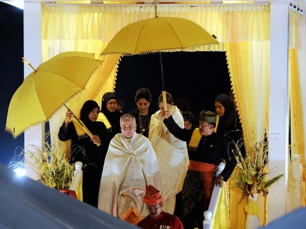 The 'Tabal Jin' Ceremony for the Sultan of Perak