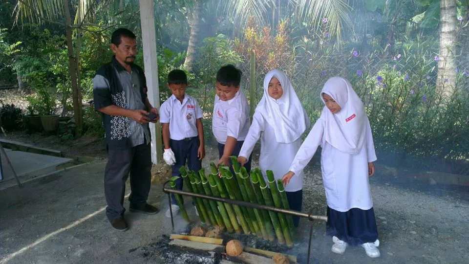 grilling lemang