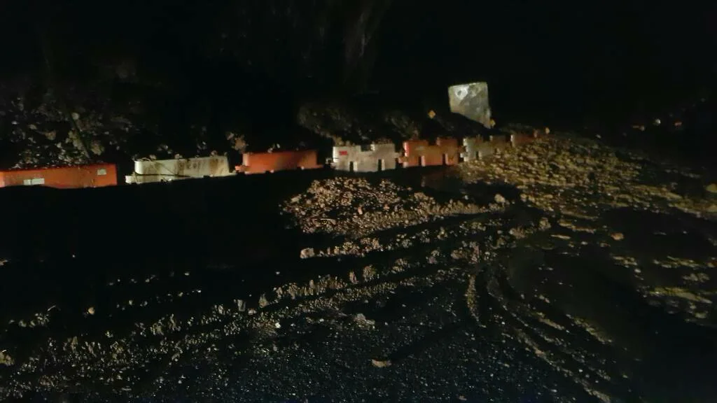 Landslide on the East-West Highway Jeli-Gerik