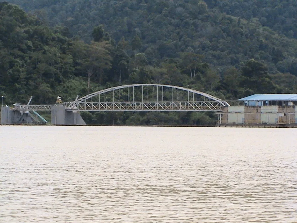 Chenderoh Dam