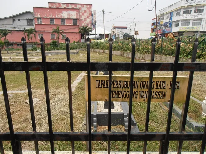 The Story Behind the 'Wan' Lineage Prefix in the State of Perak