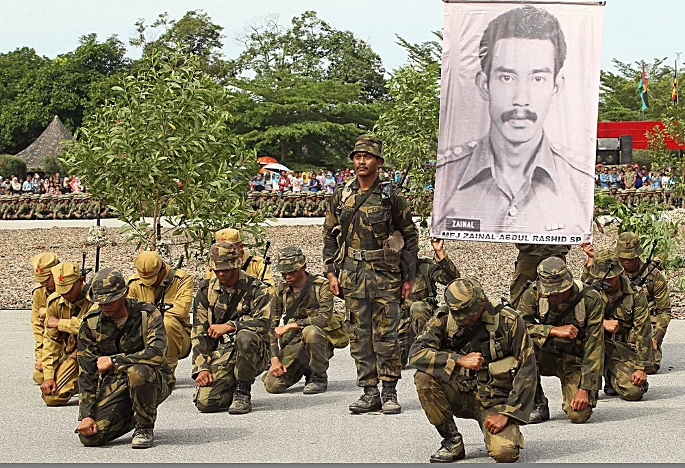 The Story of Major Zainal Abdul Rashid's Bravery from Pantai Remis, Perak