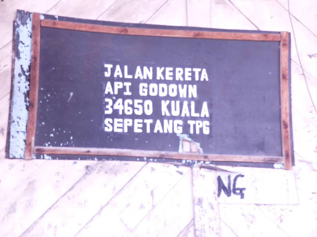 Kuala Sepetang port sign
