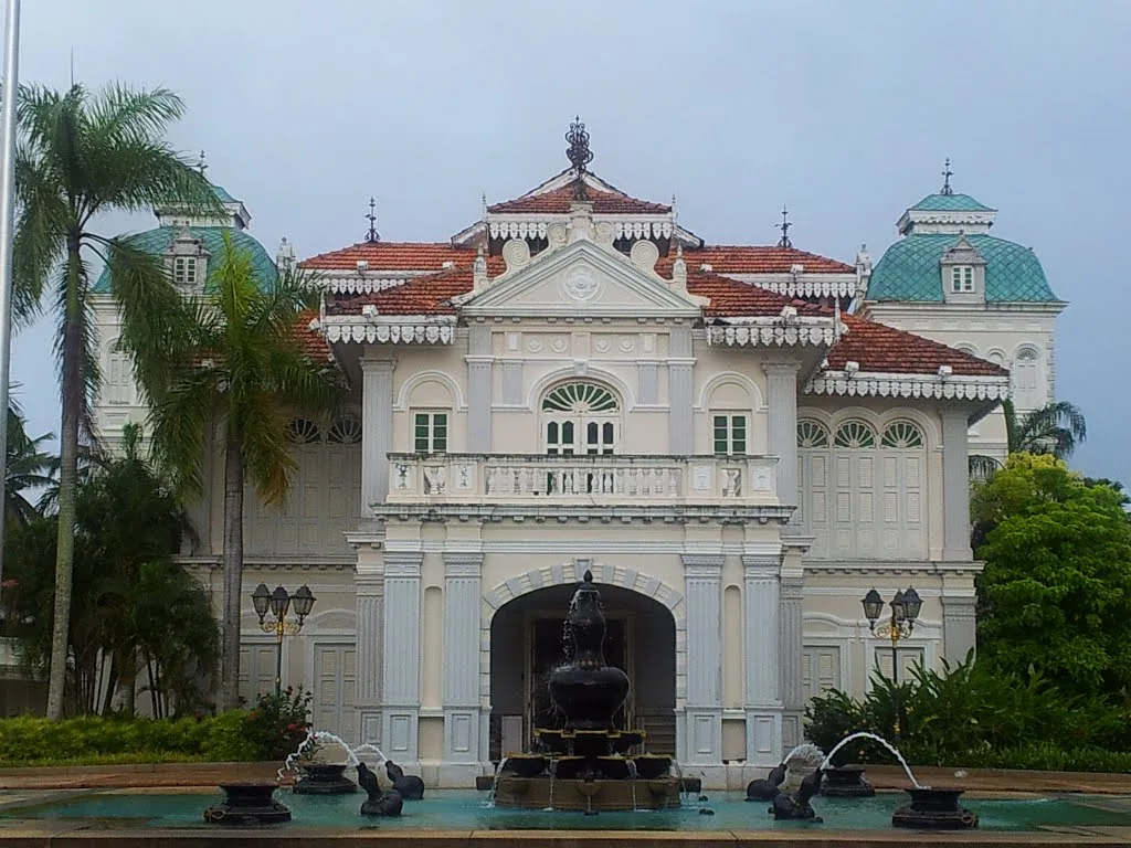 The History of Istana Ulu Construction