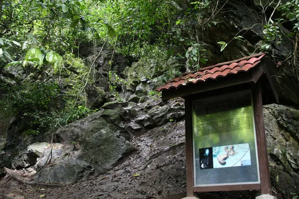 The Myth of the Cursed Newlyweds in Gua Puteri, Lenggong