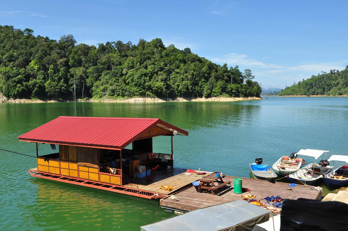 house boat