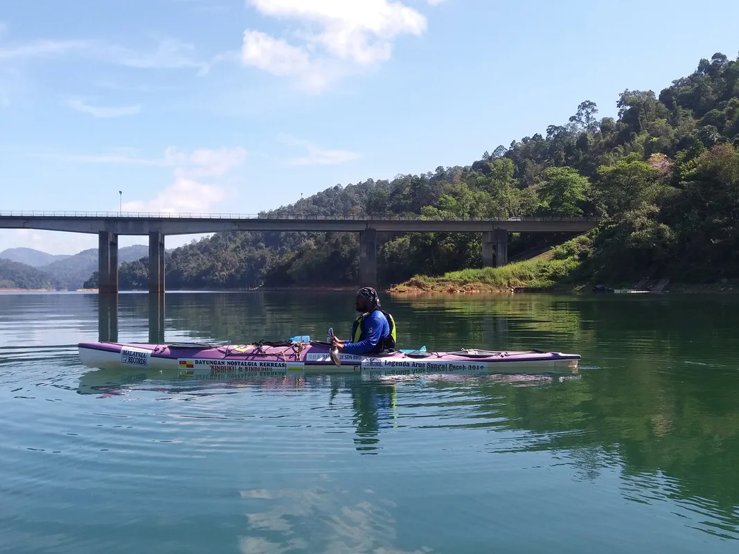 Solo Kayak Against the Current of Sungai Perak 350.92 KM