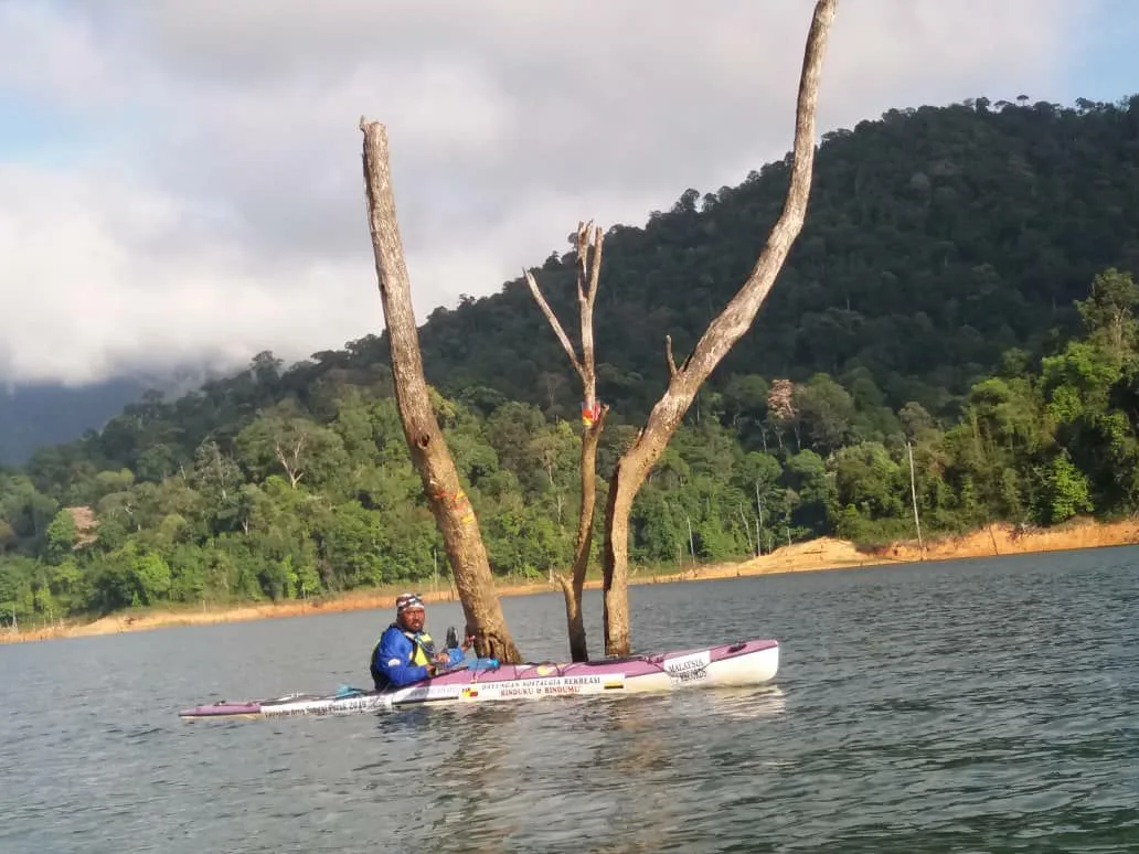 Solo Kayak Against the Current of Sungai Perak 350.92 KM